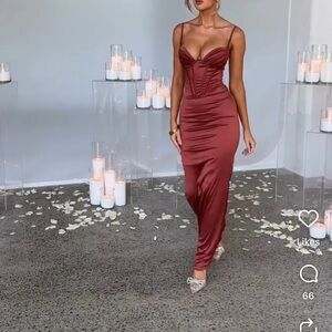 Onika Maxi Dress - Rust - M